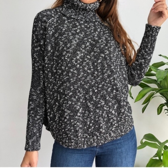 Lucky Brand women’s black/white turtleneck sweater size small - Picture 1 of 9
